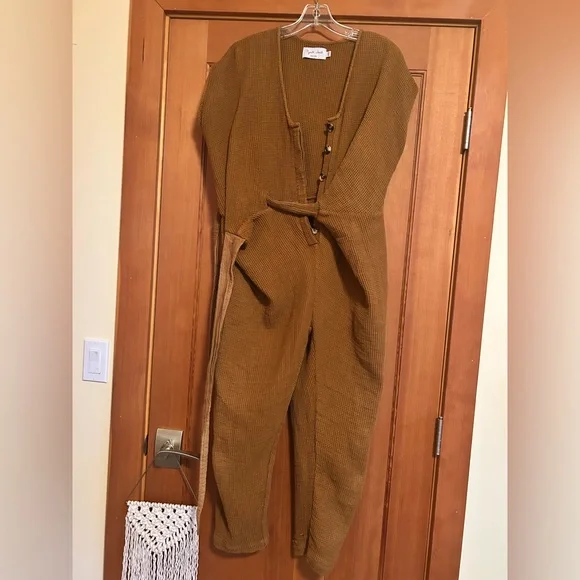 RUJUTA SHETH | VENUS JUMPER - EARTH *Rare* - Picture 5 of 12